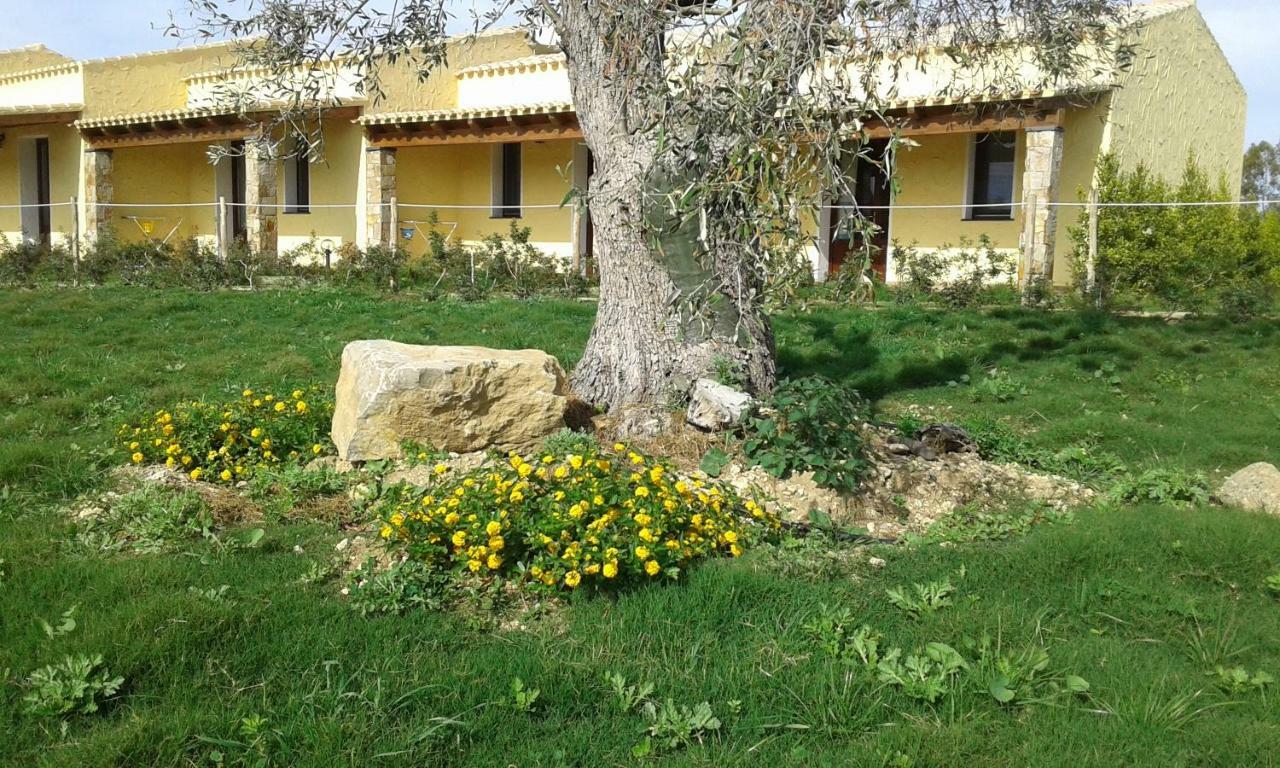 Agriturismo Is Solinas Masainas Exteriér fotografie